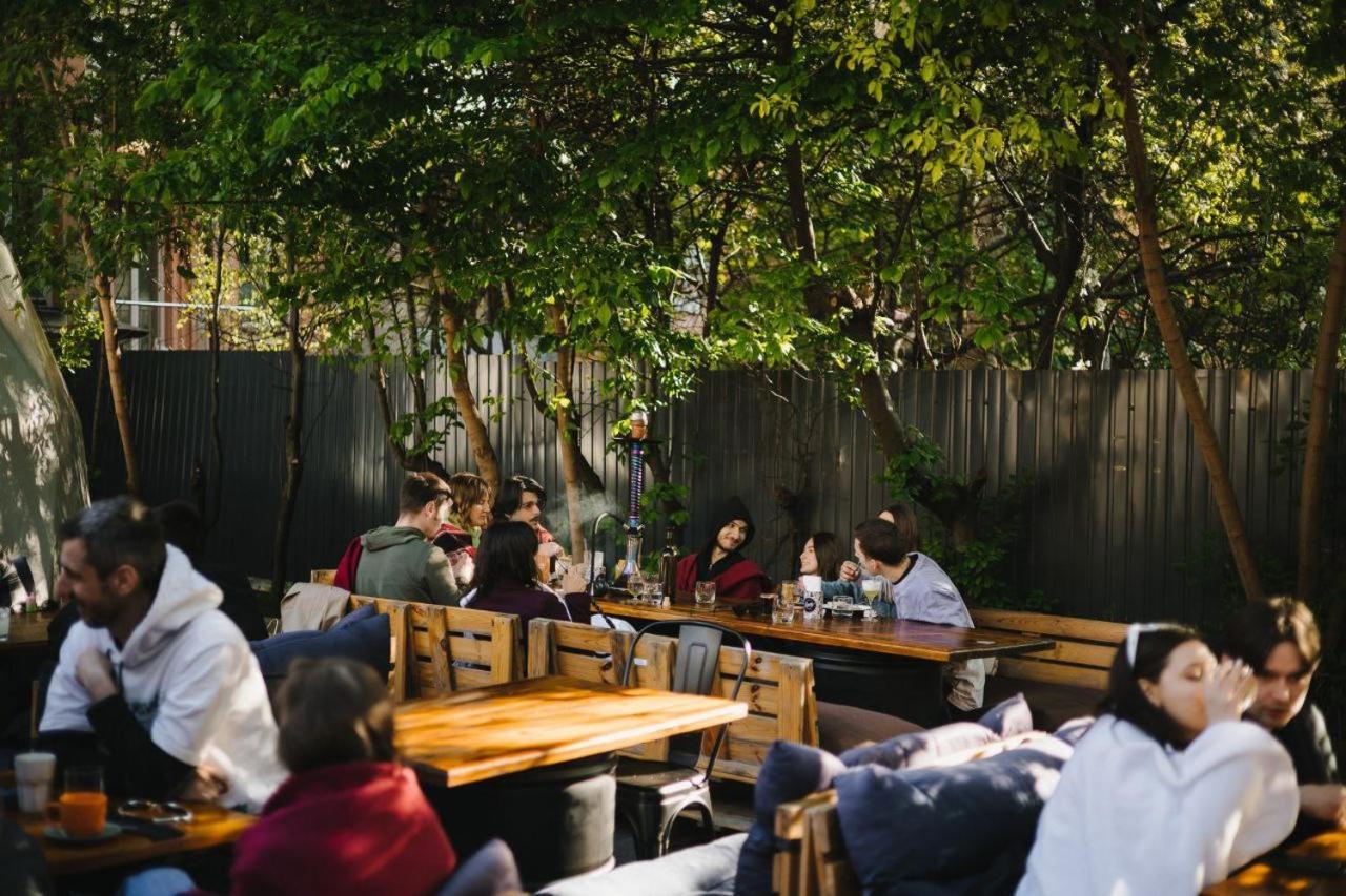 P2B Hostel & Bar เคียฟ ภายนอก รูปภาพ
